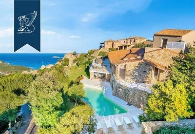 /international/it/arzachena-sardinia-310106579231/