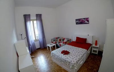 /international/it/via-montebello-florence-tuscany-310108418498/