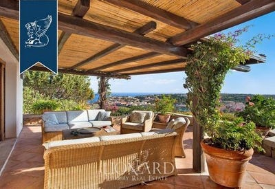 /international/it/arzachena-sardinia-310109312879/