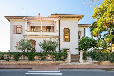 /international/it/bordighera-alta-liguria-310108330094/