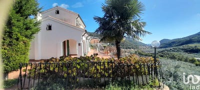 /international/it/tovo-san-giacomo-liguria-310103163302/