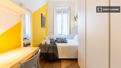 /international/it/milan-lombardy-310108592425/