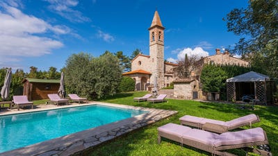 /international/it/castellina-in-chianti-tuscany-310108929648/