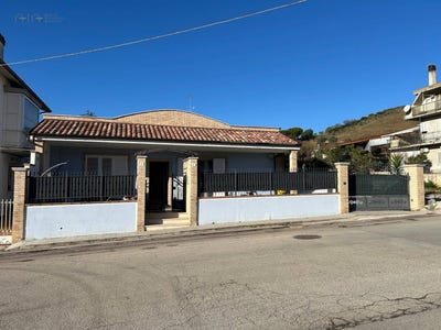 /international/it/via-moncalieri-13-san-benedetto-del-tronto-marche-310104615661/