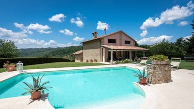 /international/it/apecchio-marche-310107921235/