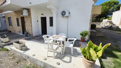 /international/it/819-via-nazionale-marina-di-santa-maria-del-cedro-calabria-310119952651/