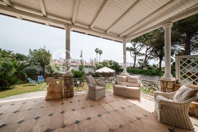 /international/it/san-felice-circeo-lazio-310108057355/