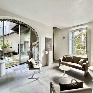 /international/it/oggebbio-piedmont-310108838867/