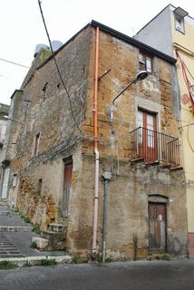 /international/it/via-la-corte-cianciana-sicily-310107269344/