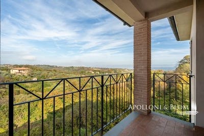 /international/it/via-cappuccini-citta-della-pieve-umbria-310104921030/