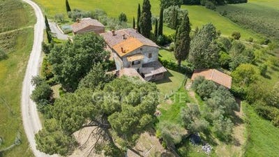 /international/it/citta-della-pieve-umbria-310108289669/