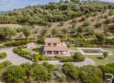/international/it/manciano-manciano-tuscany-310102339483/
