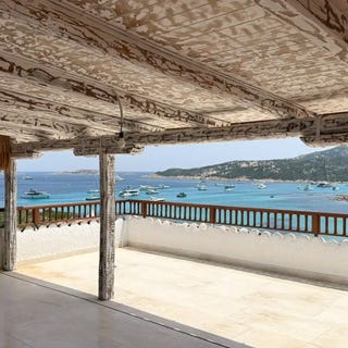 /international/it/cala-di-volpe-sardinia-310109797654/