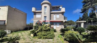 /international/it/valderice-sicily-310100795197/