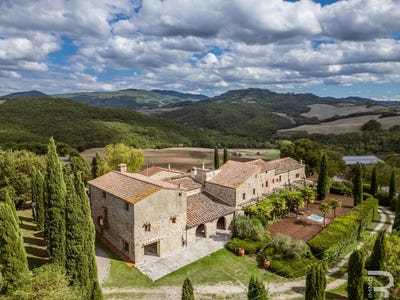 /international/it/radicondoli-radicondoli-tuscany-310102552279/