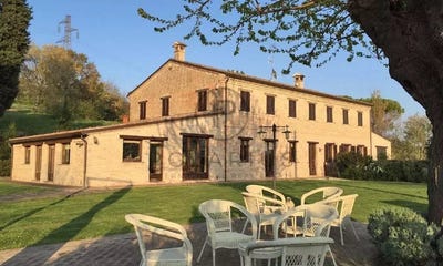 /international/it/pesaro-pesaro-marche-310106709217/
