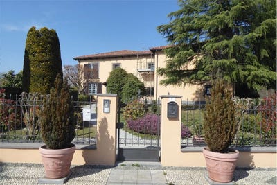 /international/it/agrate-conturbia-piedmont-310109097943/