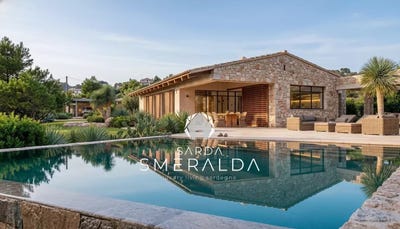 /international/it/arzachena-sardinia-310107245632/