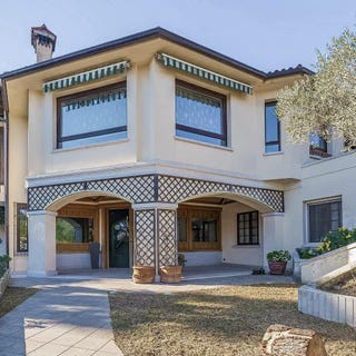 /international/it/conegliano-veneto-310105307614/