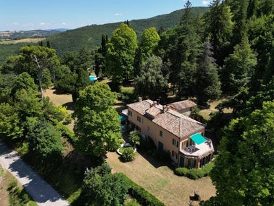 /international/it/arcevia-marche-310102115424/