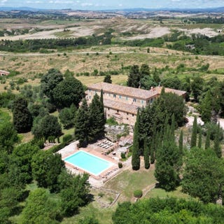 /international/it/asciano-tuscany-310119776827/