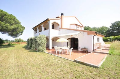 /international/it/campiglia-marittima-tuscany-310100711982/