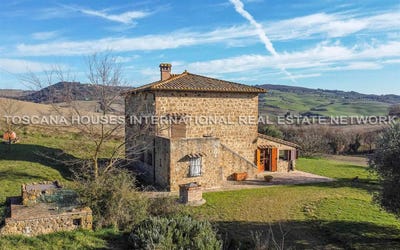 /international/it/pienza-tuscany-310100711881/