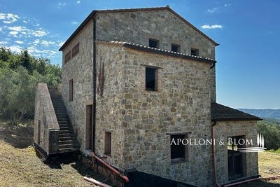 /international/it/parrano-umbria-310101710806/