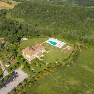 /international/it/asciano-tuscany-310107302171/