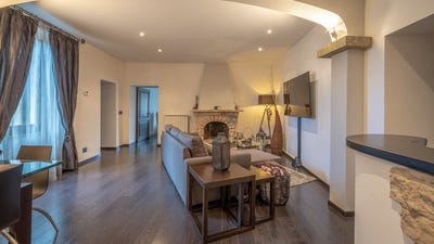 /international/it/trequanda-tuscany-310107565595/