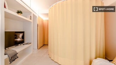 /international/it/bologna-emilia-romagna-310108560730/