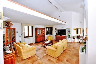 /international/it/florinas-sardinia-310105833781/