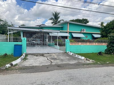 /international/jm/23-poinciana-drive-twickenham-park-saint-catherine-parish-310108646243/