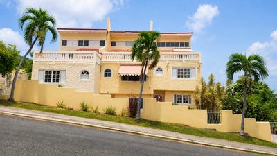 /international/jm/3-ridgeway-terrace-kingsto-kingston-6-st-andrew-parish-310108731202/