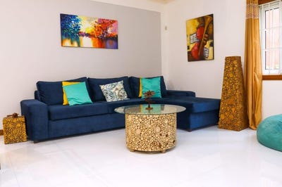 /international/jm/9a-liguanea-avenue-unit-5-kingston-6-st-andrew-parish-310101041920/