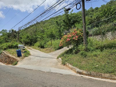 /international/jm/michael-terrace-red-hill-lot-187-red-hills-st-andrew-parish-310108601163/?lang=de