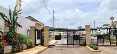 /international/jm/28-camelot-village-discover-discovery-bay-st-ann-parish-310100991804/?lang=en