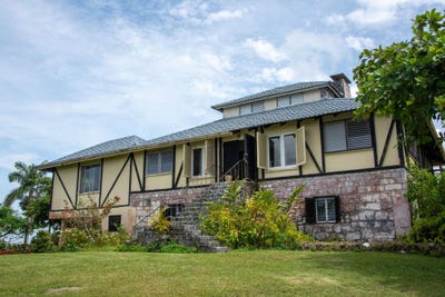 /international/jm/mount-pleasant-unit-pil-lodge-cole-gate-st-ann-parish-310108868478/?lang=id