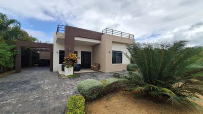 /international/jm/pyramid-point-unit-29-ocho-rios-st-ann-parish-310108161194/