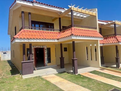 /international/jm/hummingbird-falmouth-unit-2-falmouth-trelawny-parish-310108429340/