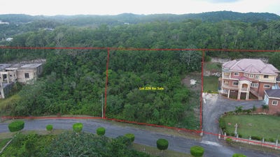 /international/jm/226-moorlands-estate-mandeville-manchester-parish-310108868601/?lang=fr