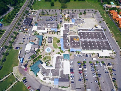 /international/jm/1091-morgan-road-ironshore-unit-eu3-ironshore-st-james-parish-310108564273/