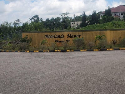 /international/jm/364-moorlands-manor-phase-3-moorlands-phase-3-manchester-parish-310108897359/?lang=fr