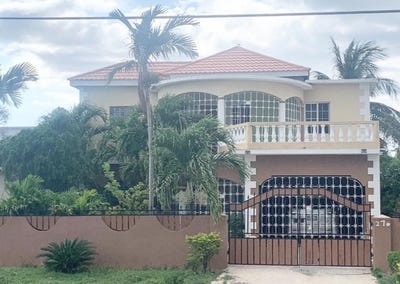 /international/jm/b-emerald-close-sydenham-g-spanish-town-saint-catherine-parish-310108867759/