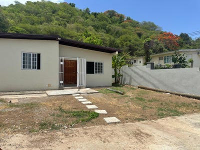/international/jm/7-tucker-avenue-kingston-6-kingston-6-st-andrew-parish-310101042873/
