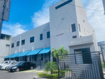 /international/jm/montego-bay-st-james-montego-bay-st-james-parish-310104457775/