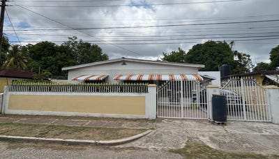 /international/jm/11-barness-close-ensom-city-ensom-city-st-catherine-310101128451/