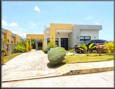 /international/jm/89-pyramid-point-ocho-rios-st-ann-parish-310106104831/