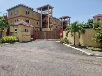 /international/jm/2-sandale-drive-unit-15-kingston-8-st-andrew-parish-310109046922/?lang=fr