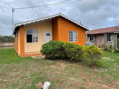/international/jm/1358-island-circle-old-harbour-saint-catherine-parish-310108563862/